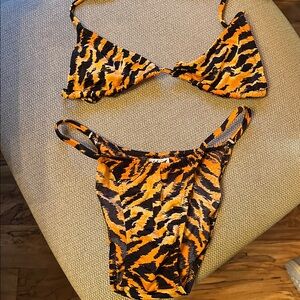 Vintage Skinz 80s 90s black orange Tiger Stripe String Skimpy Bikini XS Small